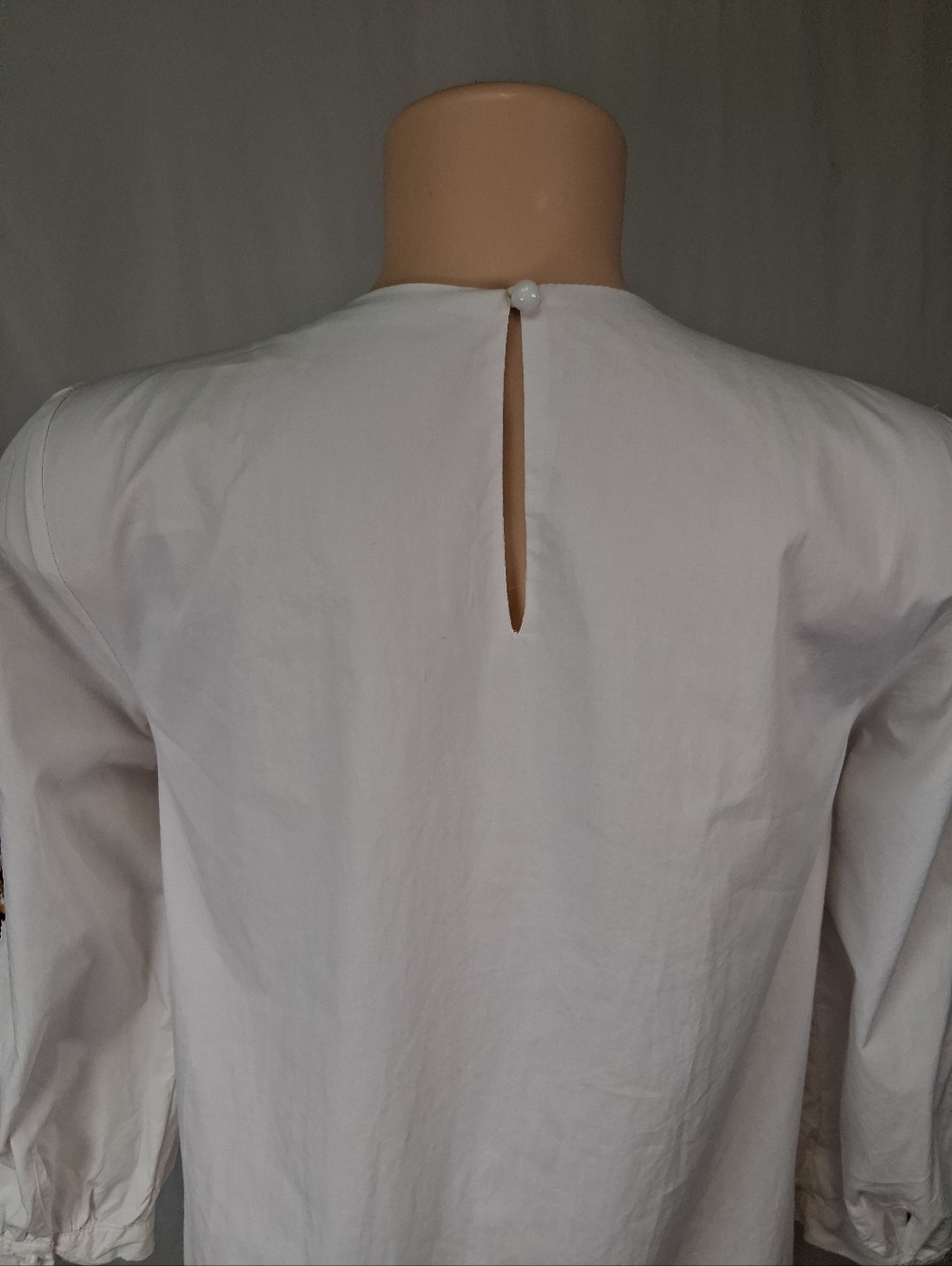 Ellison Ivory Satin Shell Top - Picture 9 of 15